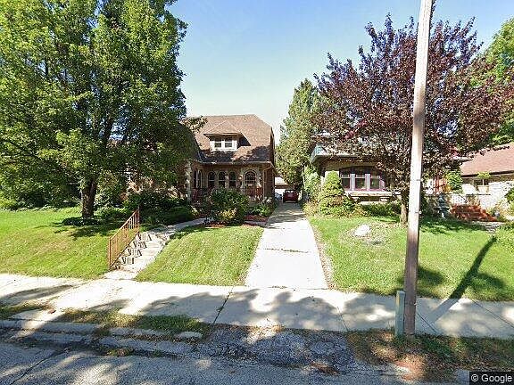 1st image of 1208A E Townsend St