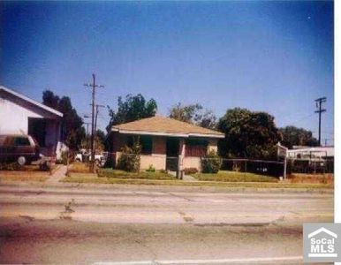10612 S San Pedro St, Los Angeles, CA, 90003