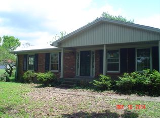 3281 E Blue Lick Rd, Shepherdsville, KY 40165