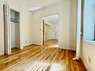 Rented by HOLTON REAL ESTATE INC.