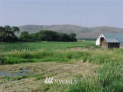 2 xxx Tjossem Road photo 1
