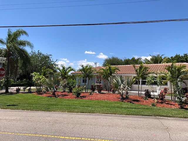 1st image of 8219 W Lake Dr