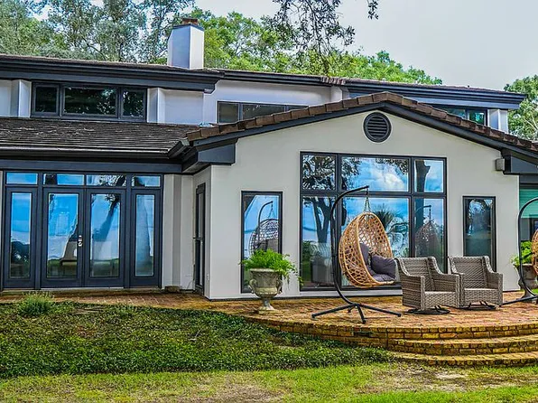 204 Northcliffe Dr, Gulf Breeze, FL 32561