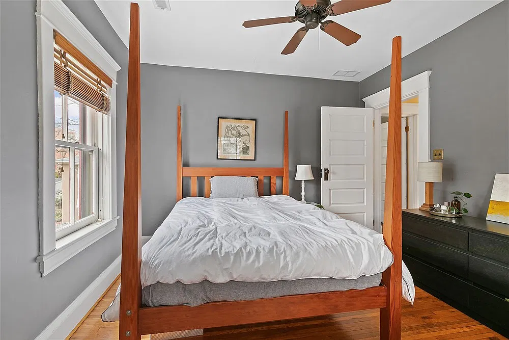 512 Lexington Ave — Photo 4
