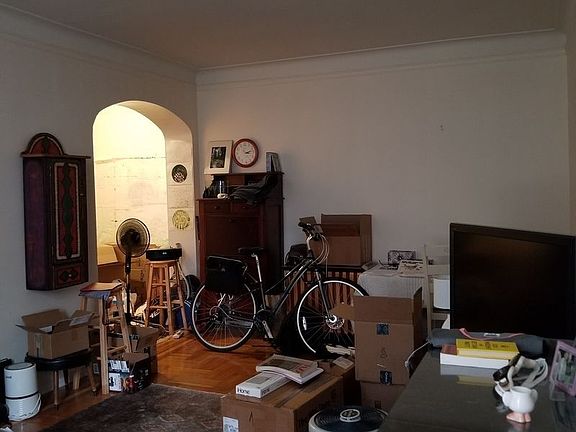 5th image of 4119 41st St APT 5F