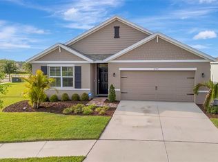 16341 Little Garden Dr, Wimauma, FL 33598