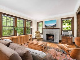 3520 Dupont Ave S, Minneapolis, MN
