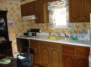25 Flower Ave, Washington, NJ 07882