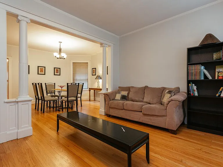 1318 W Cornelia Ave #2 — Photo 13