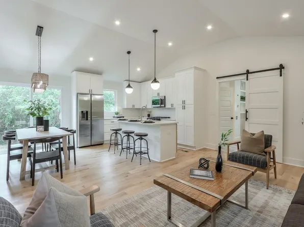 4901 Prince Rd SE, Smyrna, GA 30082