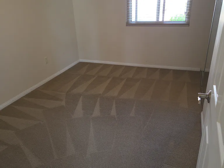Bedroom (4)