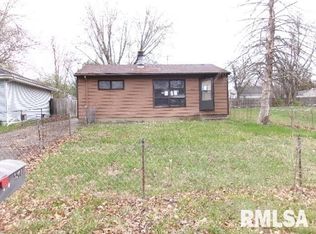 3201 W Sylvan Ln, Peoria, IL 61615