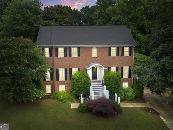 10645 Tuxford Dr, Alpharetta, GA 30022