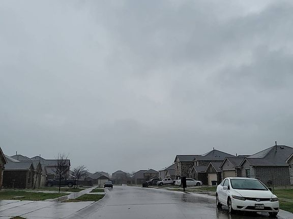 5th image of 3011 McCoy Rd