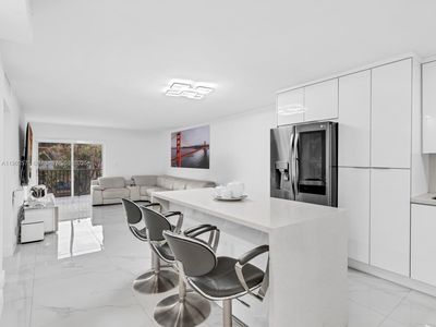 1890 W 56th St APT 1307, Hialeah, FL, 33012