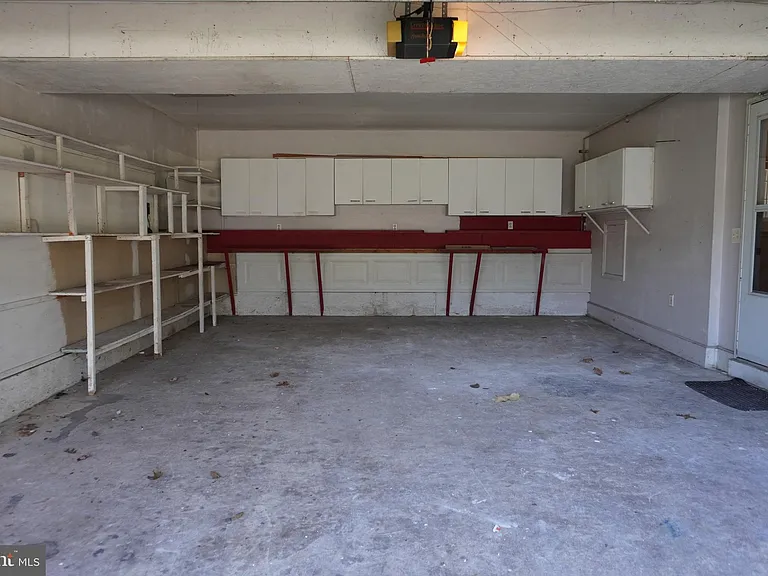 14882 Geranium Ct — Photo 51