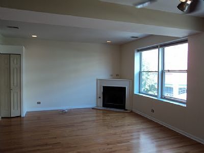1st image of 819 W Eastwood Ave #1