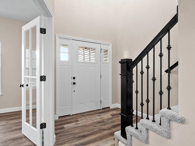 759 Seagate Dr — Photo 3