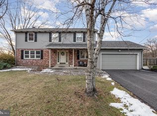 3828 Brytton Ln, Harrisburg, PA 17110