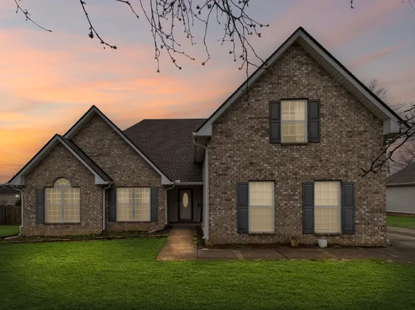 1115 California Dr, Murfreesboro, TN 37129