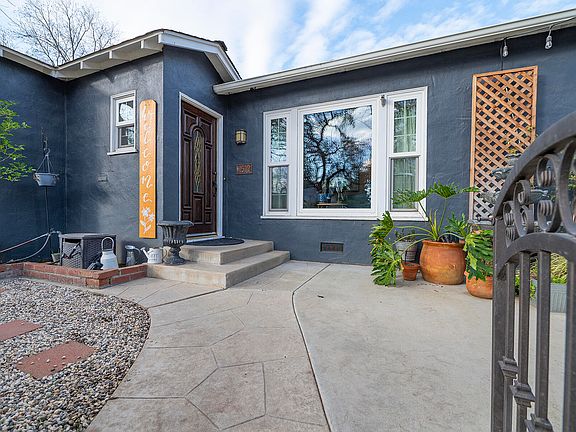 5th image of 1512 W College Avenue