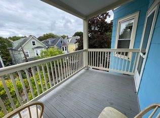 61 Antrim St #3, Cambridge, MA 02139