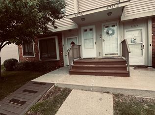27687 Harrison Woods Ln, Harrison Township, MI 48045