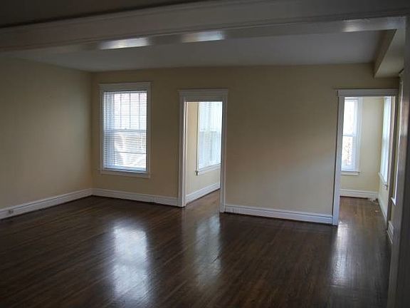 2nd image of 714 Limit Ave APT 2N
