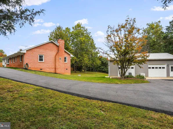 3060 Shenandoah Shores Rd, Front Royal, VA 22630