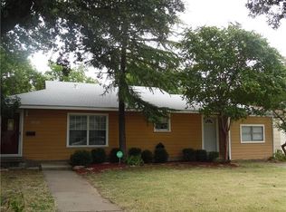 5013 Marks Pl, Fort Worth, TX 76116