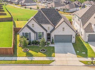 2214 Desmond Dr, Forney, TX 75126