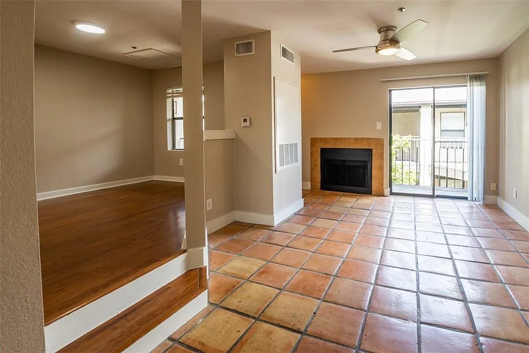 1 bed, 1.0 bath, 450 sqft, $1,095 — Photo 2