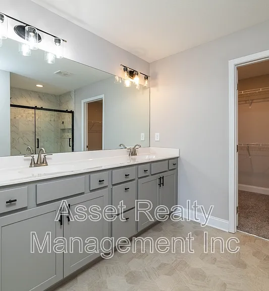 338 Broadberry Ave — Photo 19