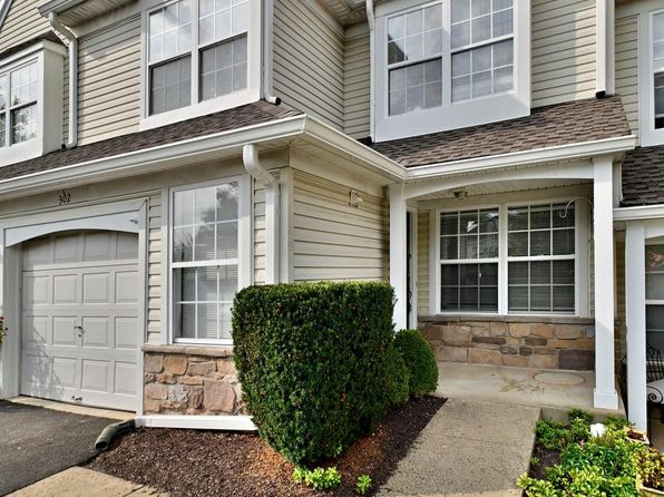 302 Weston Ln #23