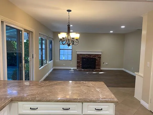 4211 Lost Springs Dr — Photo 10