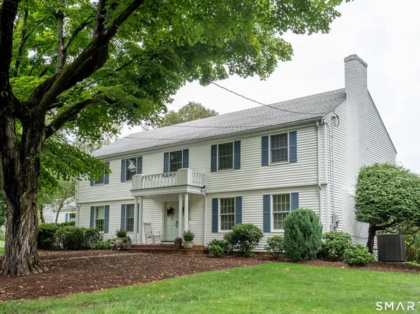 4 Manor Lane, West Hartford, CT 06107