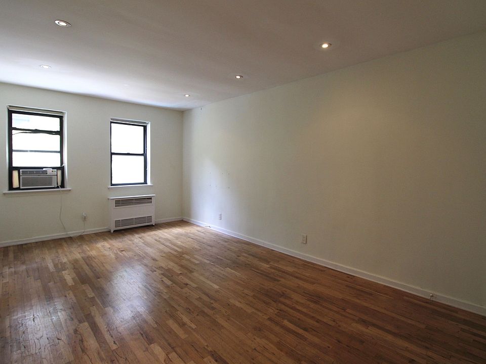1st image of 29 E 20th St APT 4F