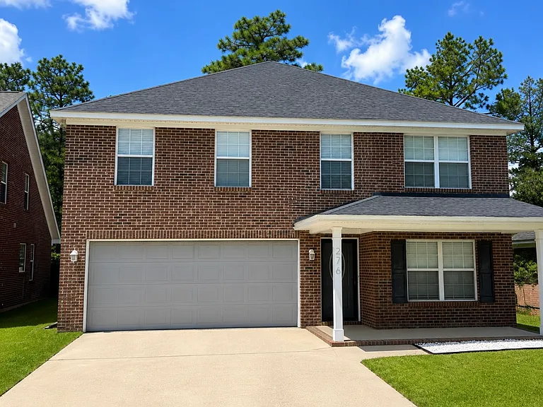 276 Hollingsworth Ln — Photo 1