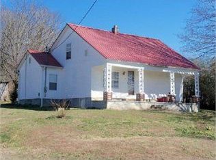 3883 Mud Lick Flippin Rd, Tompkinsville, KY 42167