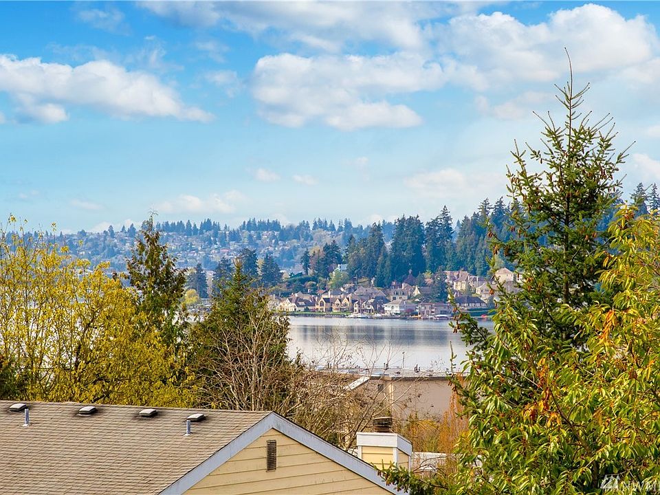 1st image of 11801 100th Ave NE APT A201