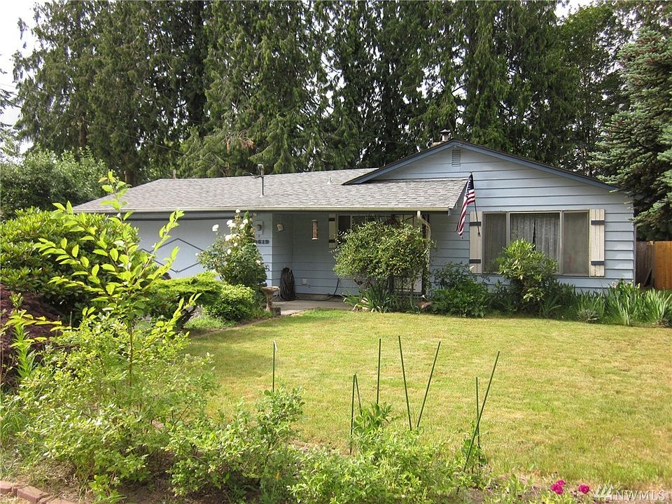 1st image of 3619 121st St NE