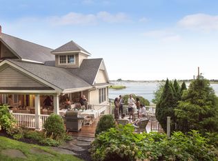 435 Pipe Stave Hollow Rd, Miller Place, NY 11764