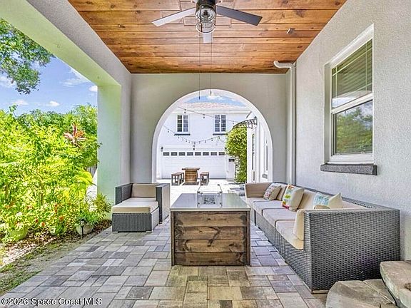 3rd image of 130 Valencia Rd