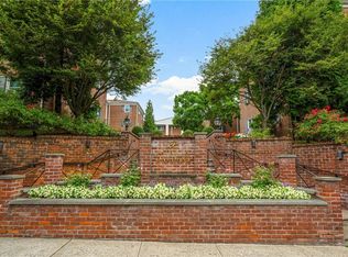 1833 Palmer Ave APT 2B, Larchmont, NY 10538