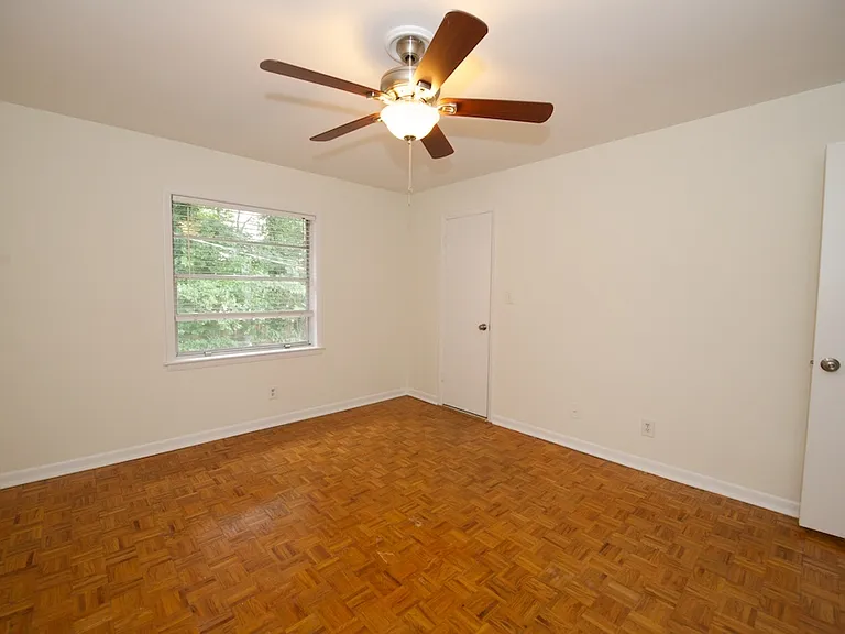 3535 Roswell Rd NE #F2 — Photo 11