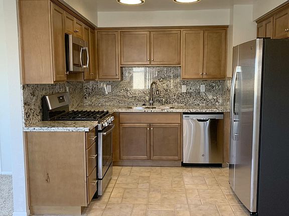 4th image of 1539 W 207th St