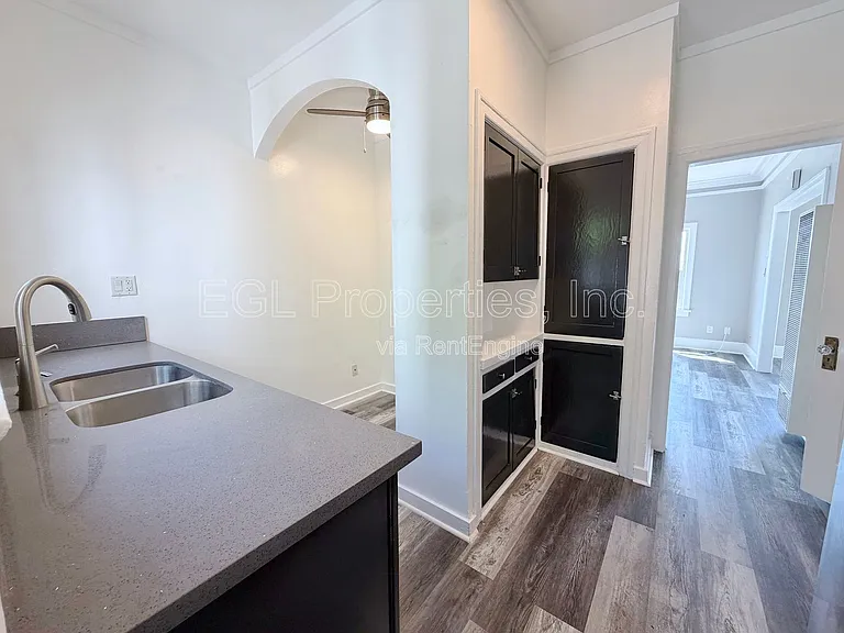 804 N Forest Ave — Photo 10
