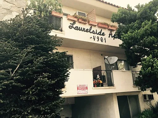 Photo 1 of 6 - 4901 Laurel Canyon Blvd #6C - Valley Village, CA Primary Photo - 4901 Laurel Canyon Blvd #6C