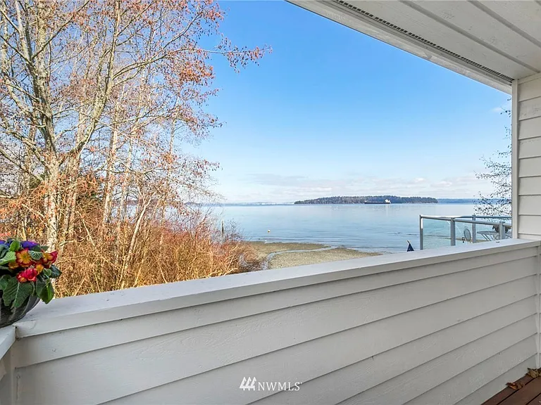 7941 SE Southworth Dr — Photo 4