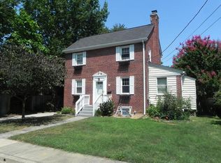 619 S Garfield St, Arlington, VA 22204